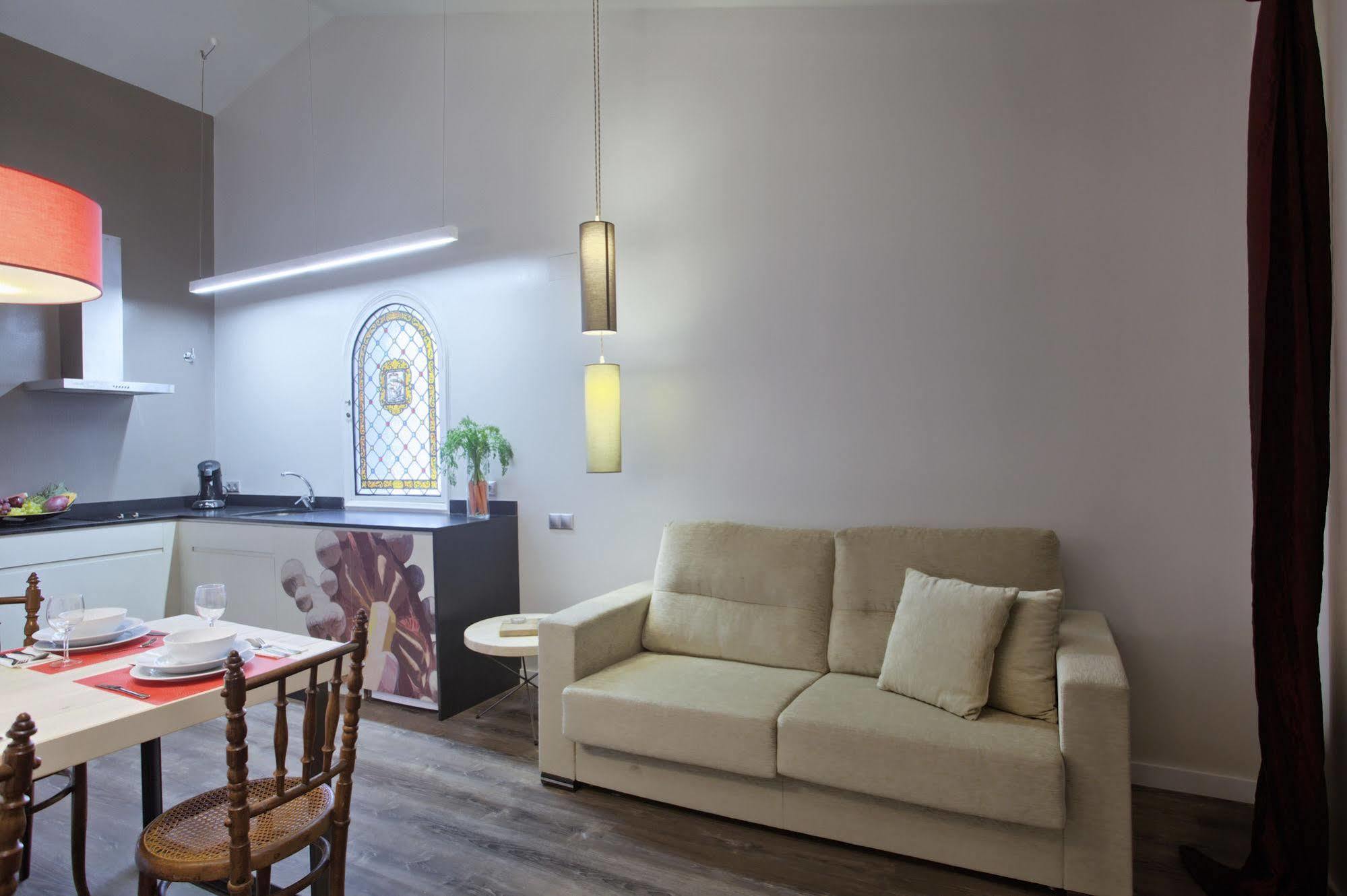 Sagrada Familia Apartament *